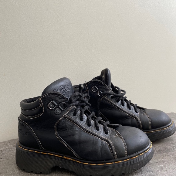 Dr. Martens Other - Vintage Doc Martens men’s size 6